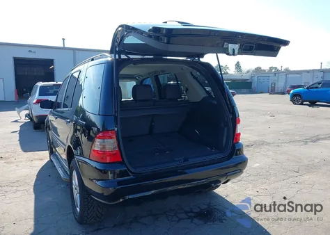 2005 Mercedes-Benz Ml 350 4Matic из США, поврежденный, VIN 4JGAB57E85A564151